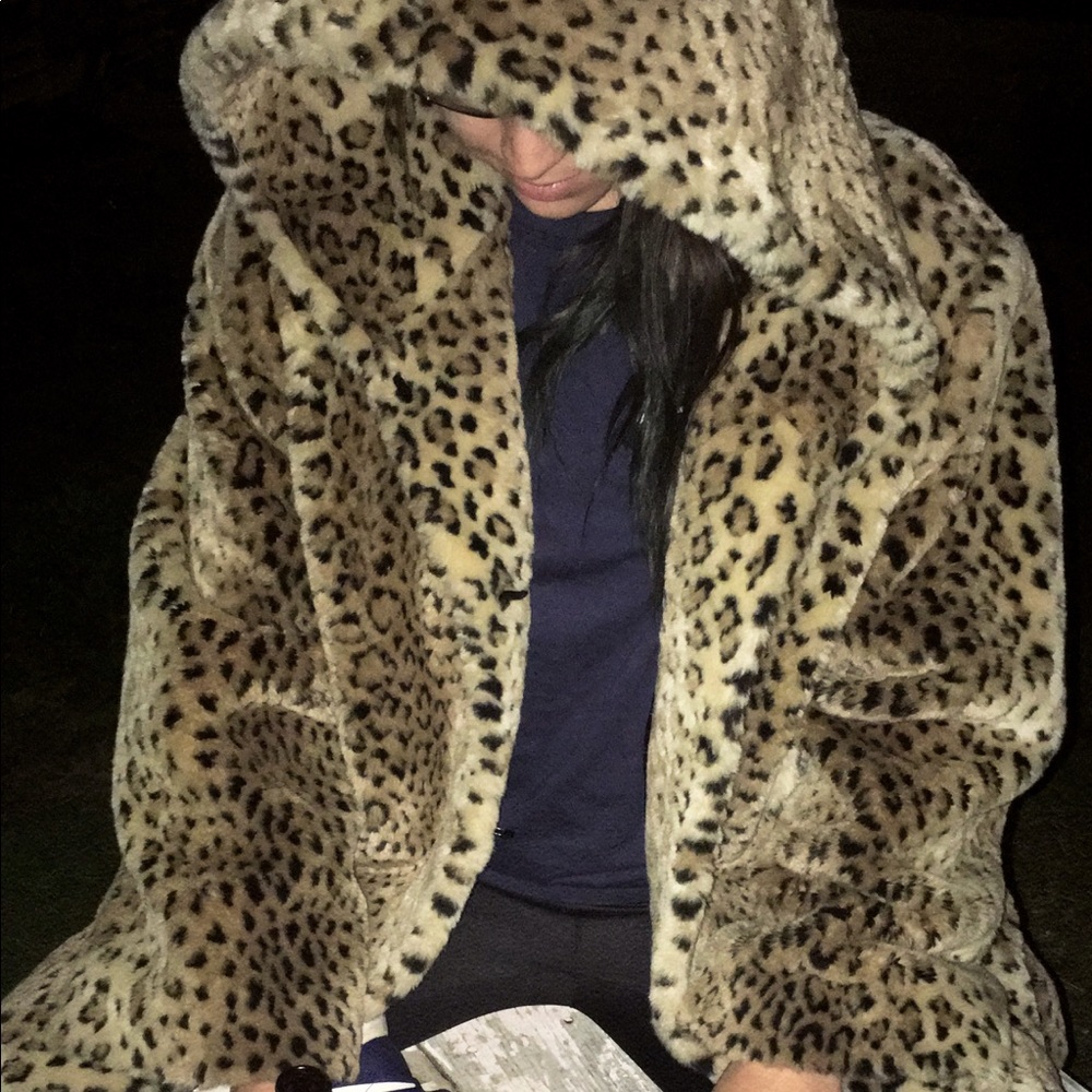 Meet your Posher, Alexis